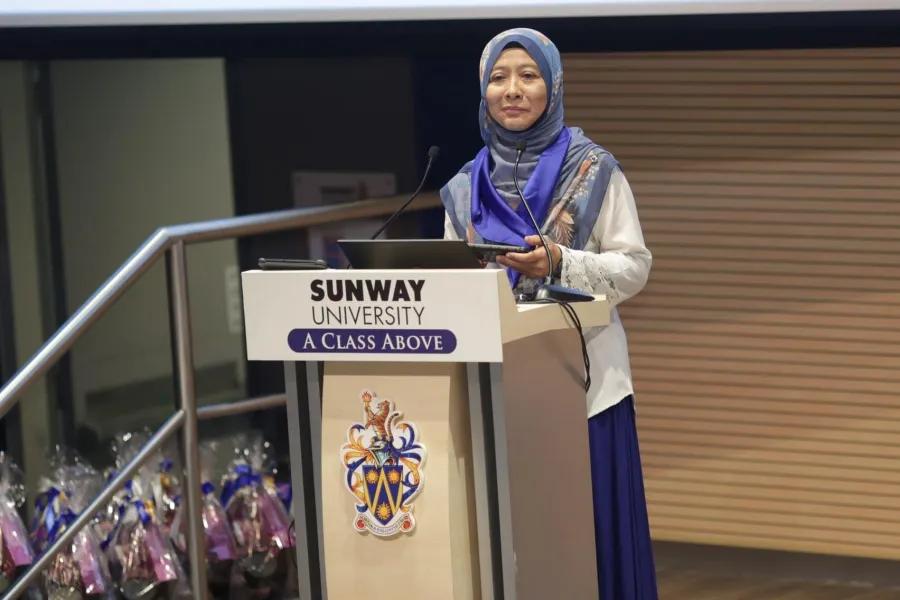 Dr Nor Saleha Ibrahim Tamin, senior principal assistant director at the MOH, speaks at a forum organised by pharmaceutical company EP Plus Group and Sunway University on colorectal cancer in Petaling Jaya, Selangor, on June 17, 2023. Photo courtesy of EP Plus Group and Sunway University.