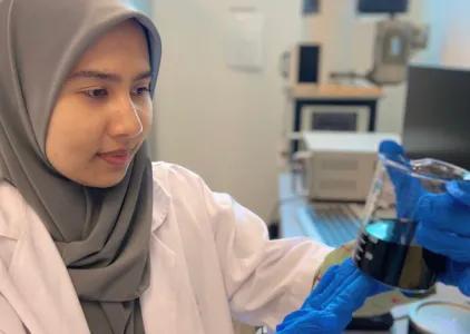 Dr.Norshahirah from Graphene and Advanced 2D Materials Research Group Selected to Participate in the Prestigious 71st Lindau Nobel Laureate Meeting 2022 (Chemistry)