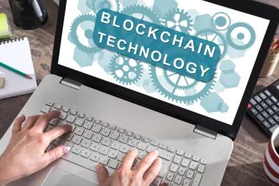 Blockchain Technology for eLearning at Time of Pandemic Restrictions